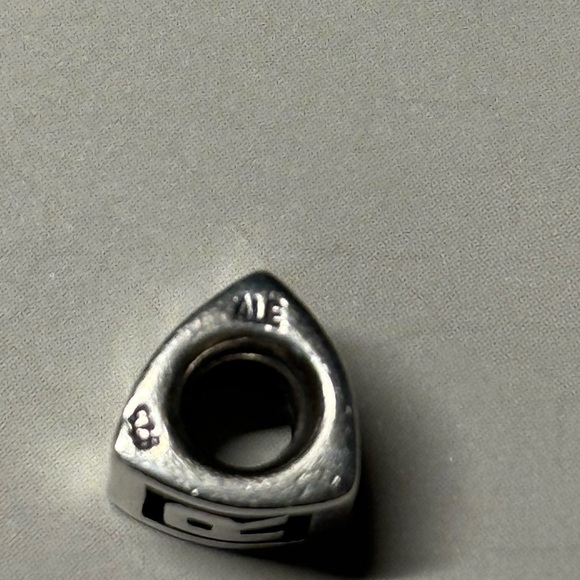 Pandora purple enamel four petal flier. On all three sides - Picture 4 of 4